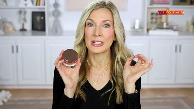 Smooth Operator Amazonian Clay Finishing Powder