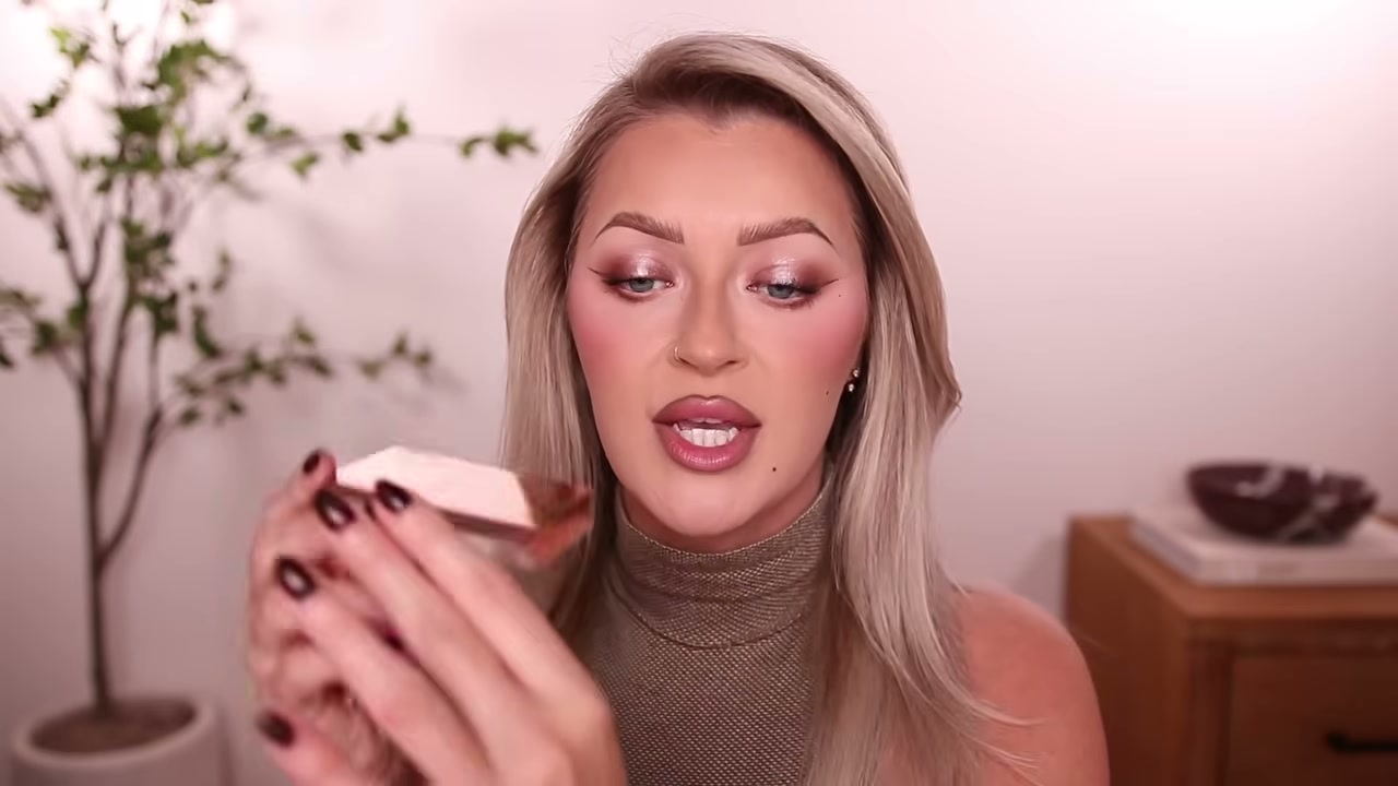 @babsbeauty reviewing Patrick Ta Undereye Blurring Blush Duo at 21:12 in a YouTube Shorts video