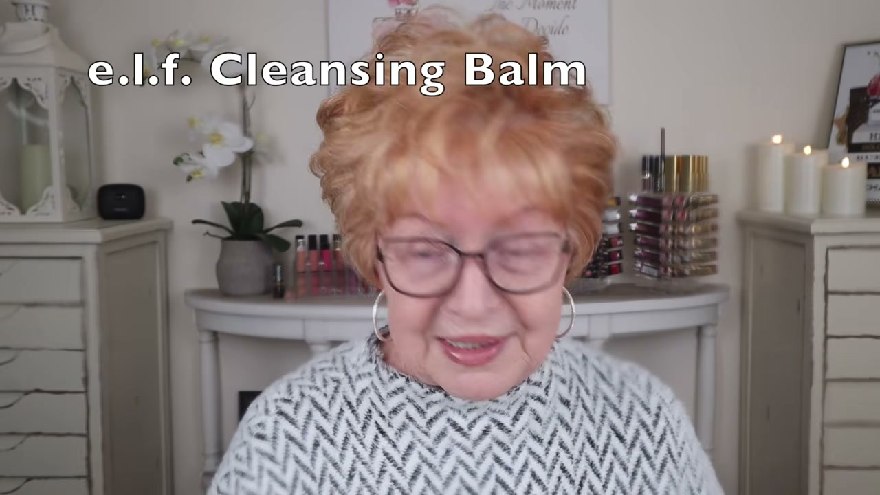 @beautyover70withlea reviewing Be Naturals Queen Bee Peeper Keeper Eye Balm at 02:47 in a YouTube Shorts video