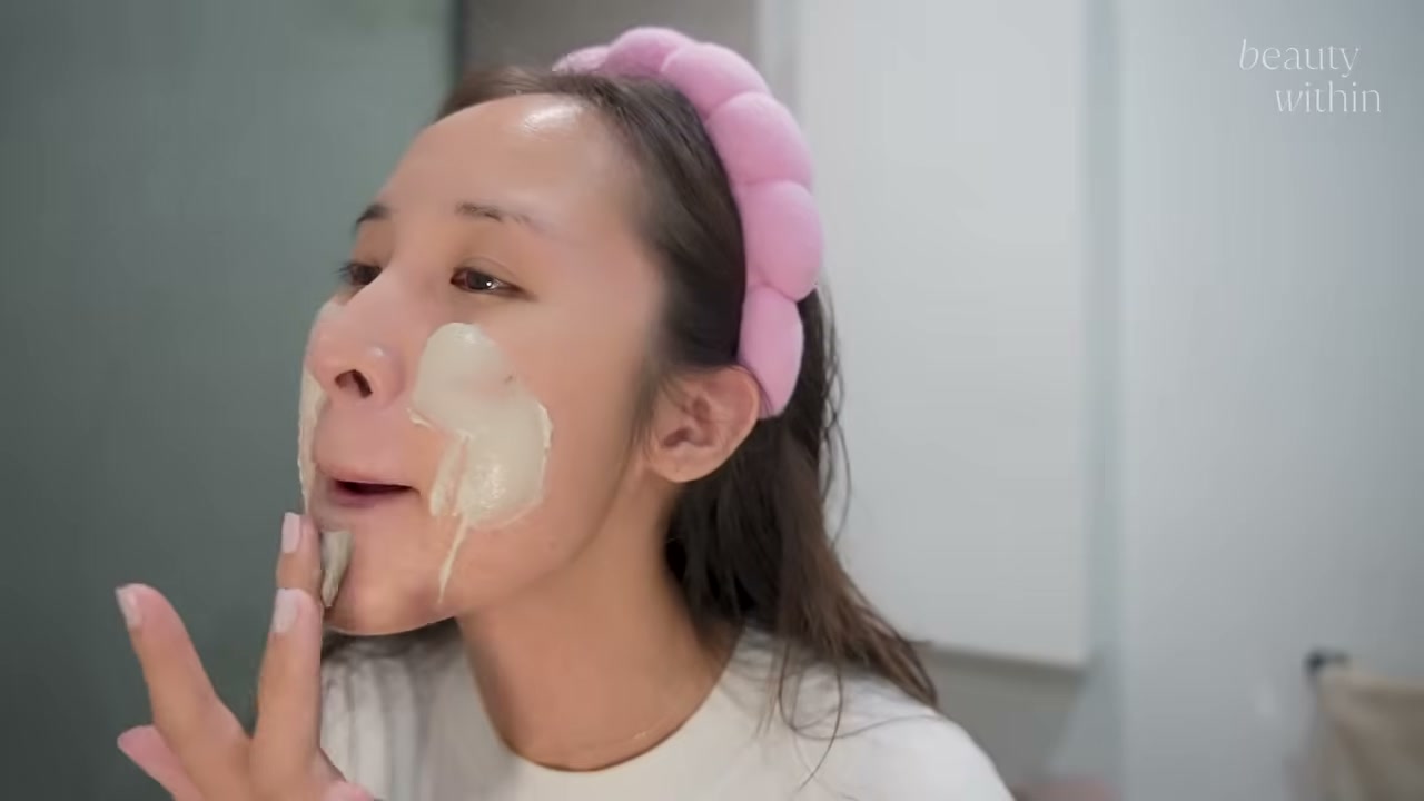 Ground Rice and Honey Glow Mask