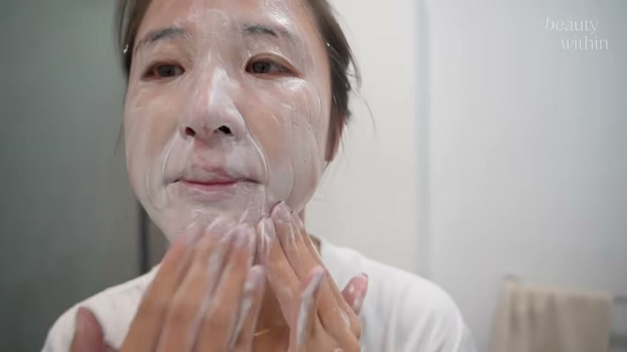 @beautywithin reviewing LION Pair Acne Creamy Foam Cleanser at 17:43 in a YouTube Shorts video