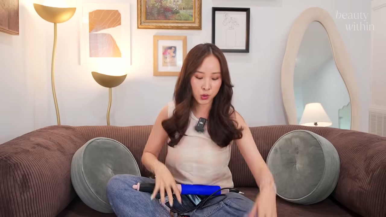 @beautywithin reviewing Nexxus Hy Volume Leave in Foam Hair Mousse at 07:53 in a YouTube Shorts video