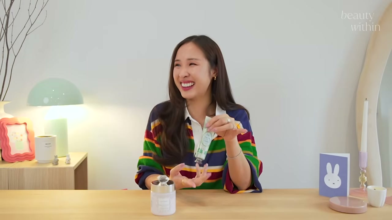 @beautywithin reviewing Sabon Scalp Scrub at 19:47 in a YouTube Shorts video