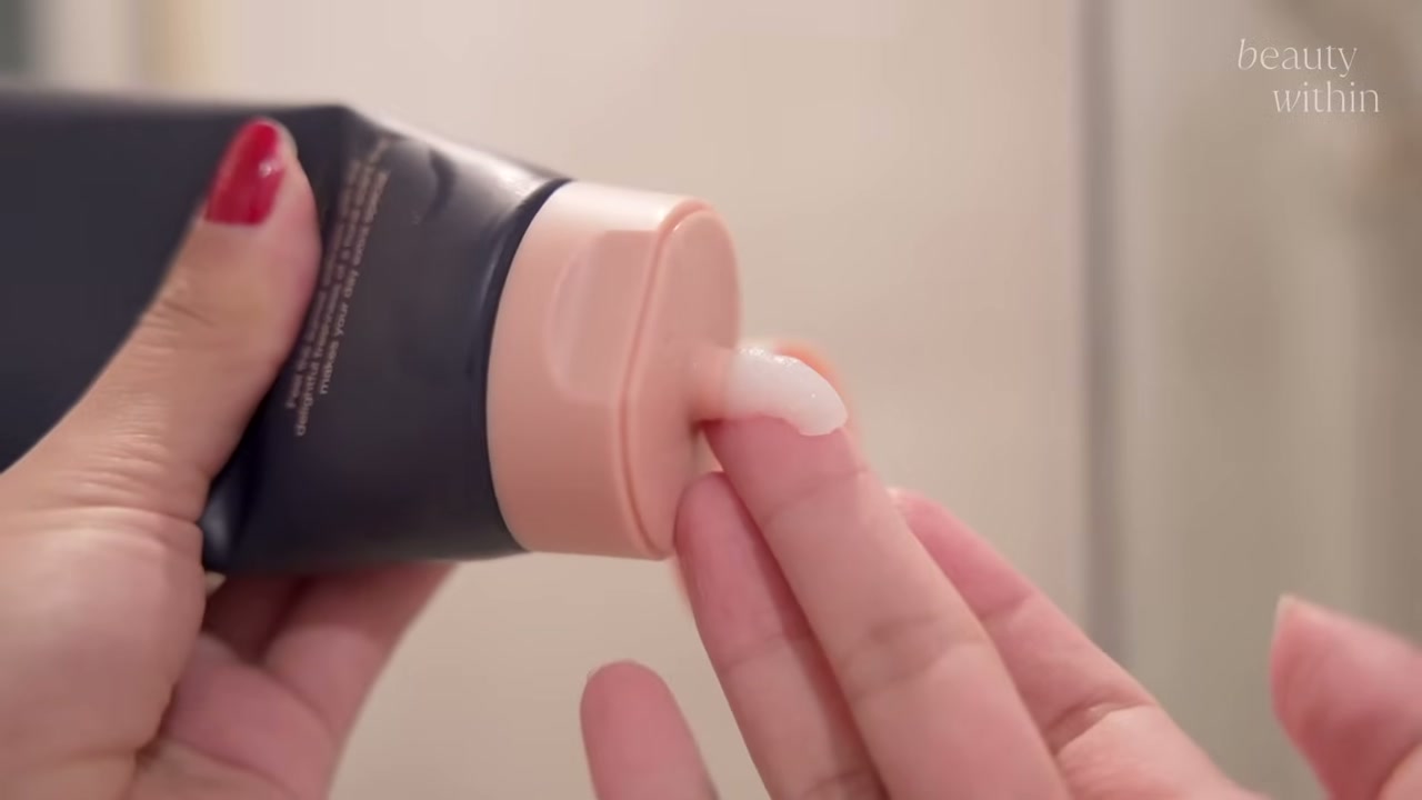 @beautywithin reviewing UNOVE Deep Damage Treatment EX at 24:29 in a YouTube Shorts video