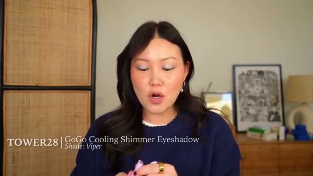 GoGo Cooling Shimmer 8H Eyeshadow Stick