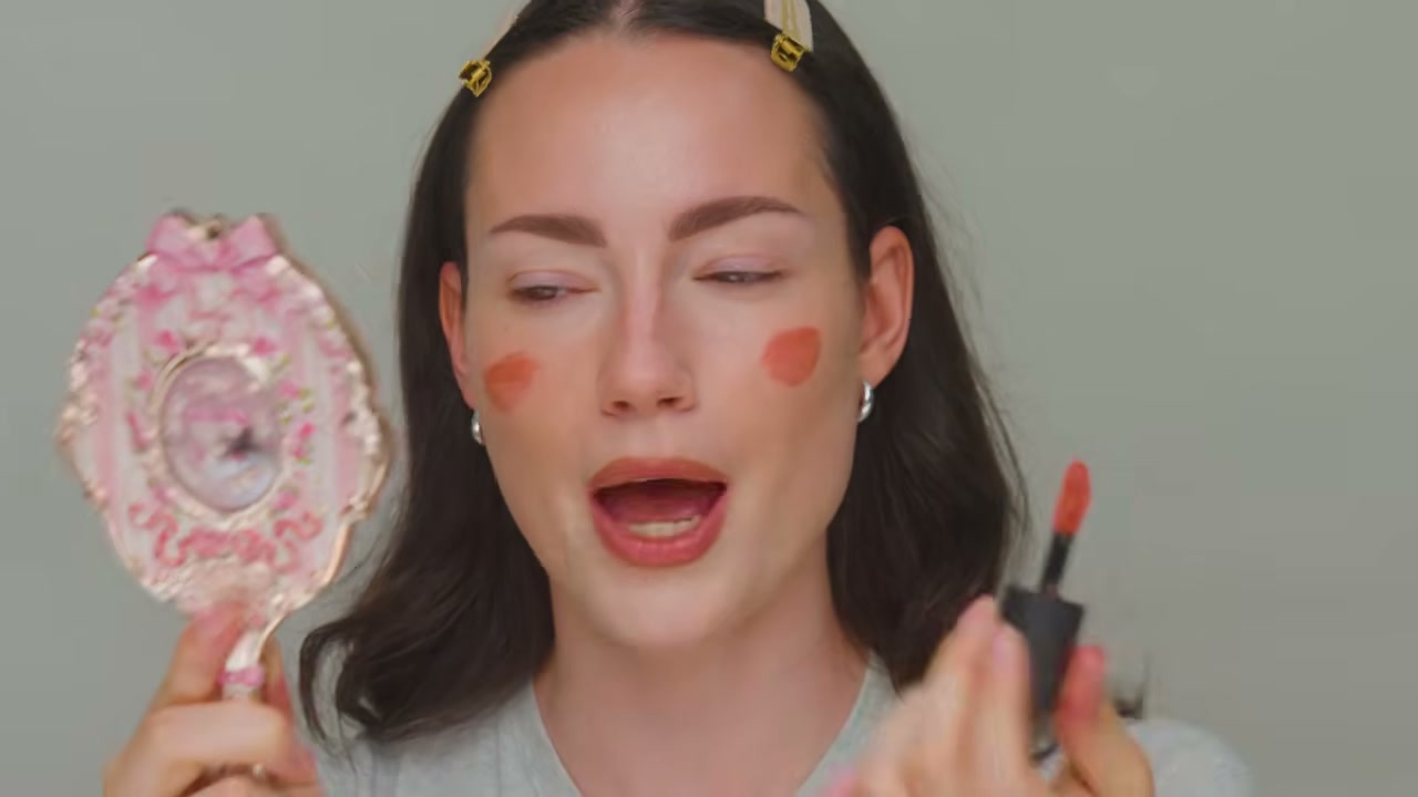 F4 Dual-Ended Foundation and Face Brush