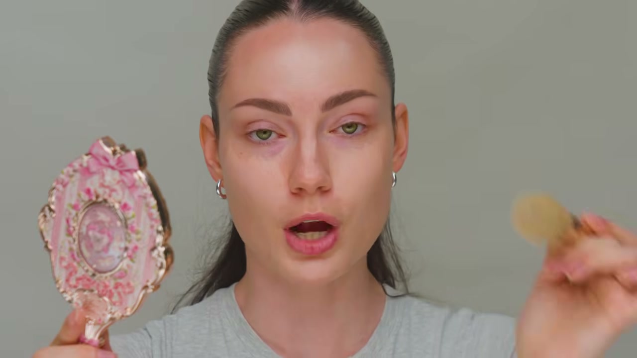 @benkobeauty reviewing Patrick Ta Dual-Ended Foundation Brush at 04:38 in a YouTube Shorts video