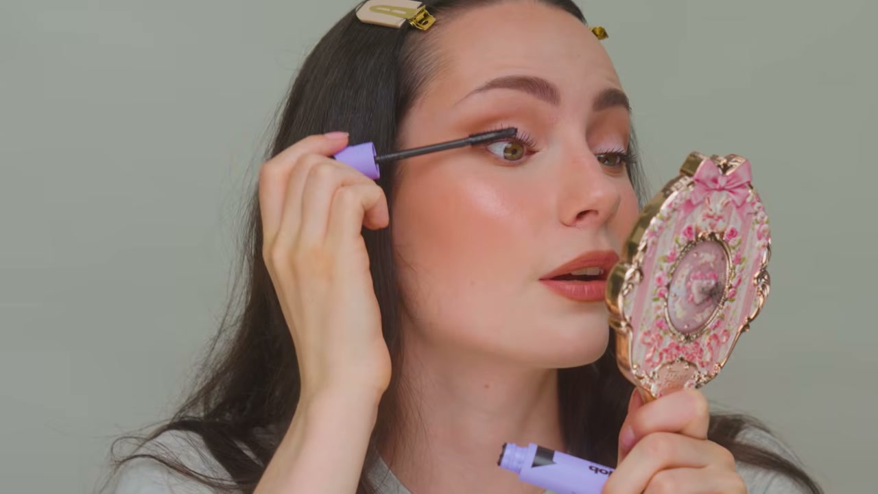 Tube Job Lash Augmenting Tubing Mascara