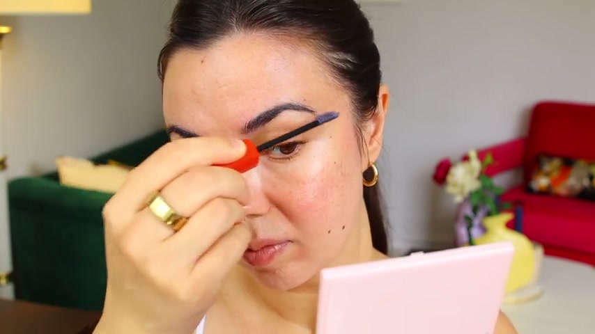 Infinite Hold Brow Gel