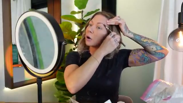 @brittneealexus reviewing L.A. Colors Brow Pencil at 08:42 in a YouTube Shorts video