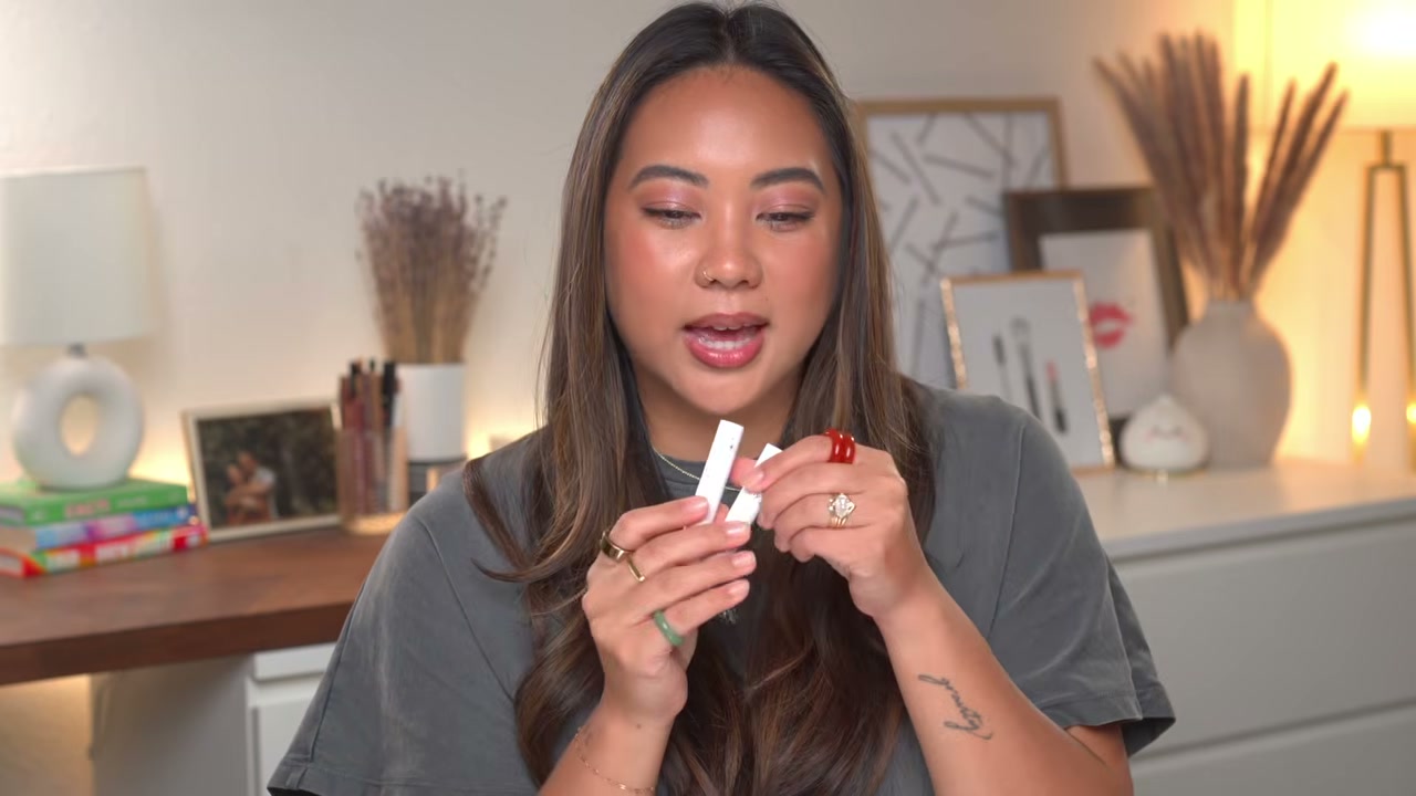 Jelly Much Eyeshadow Stick