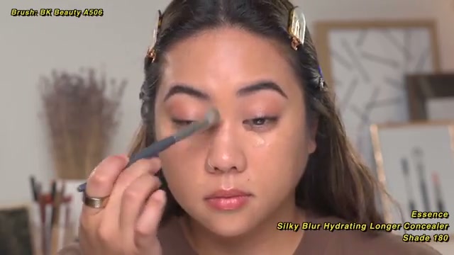 @bykristinastudio reviewing Essence Silky Blur Concealer at 12:41 in a YouTube Shorts video