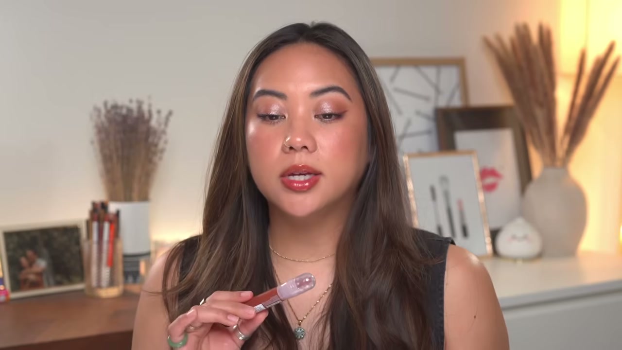 Lifter Oil-in-Gel Lip Gloss