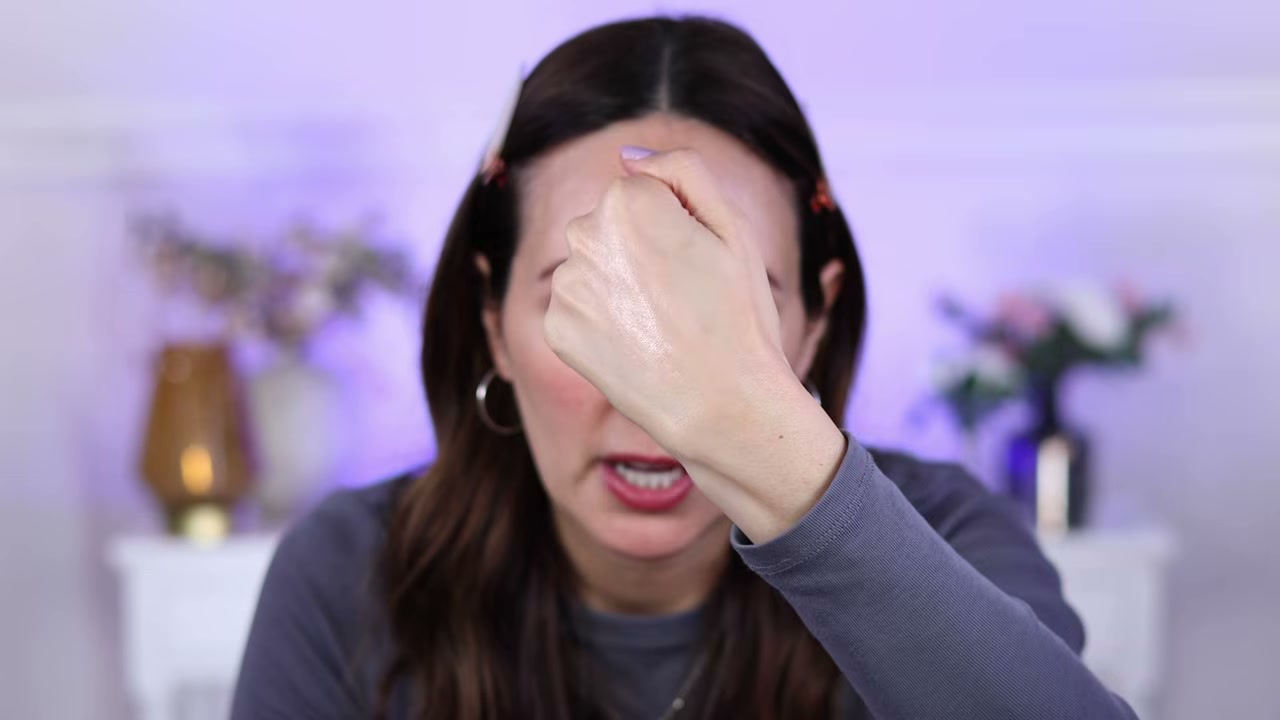 @carmelnicolebeauty reviewing Catrice Glass Like Pearl Primer at 06:13 in a YouTube Shorts video