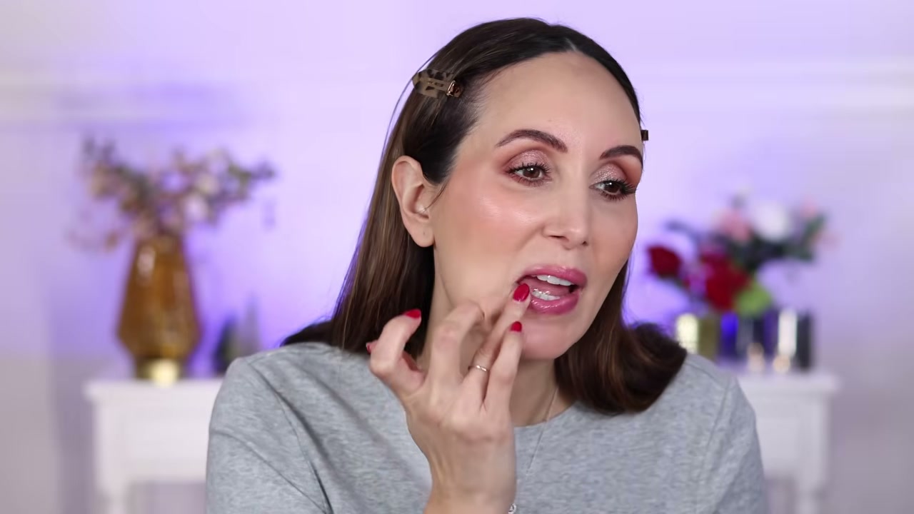 @carmelnicolebeauty reviewing Fu Jelly Pots at 41:59 in a YouTube Shorts video