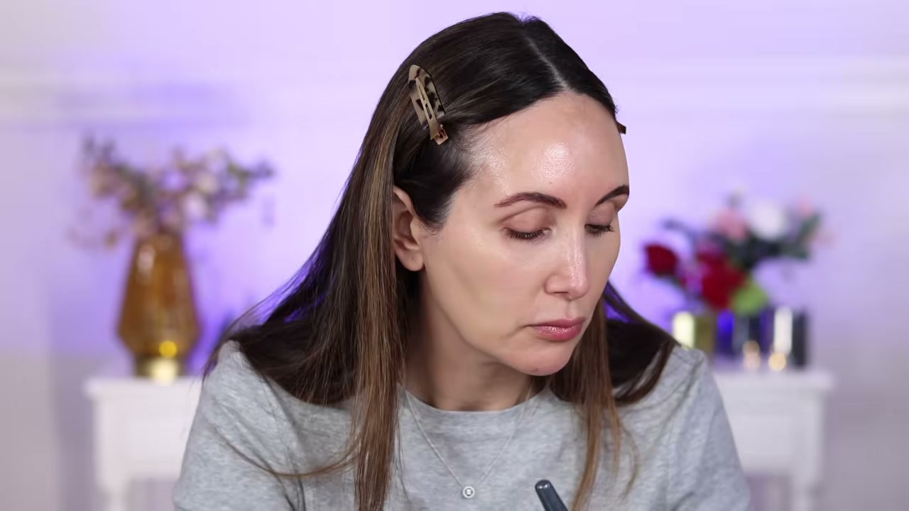 SurrealSkin Natural Finish Foundation