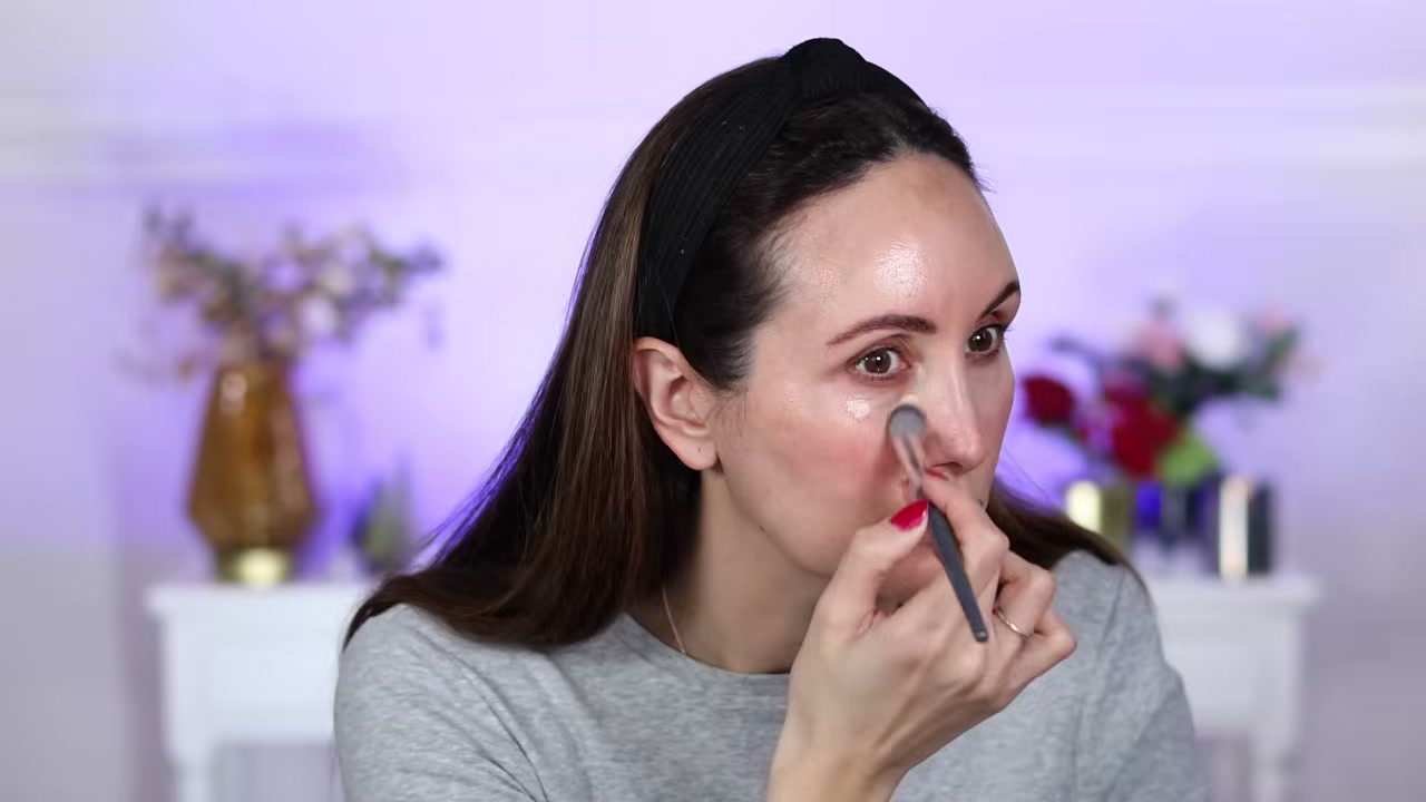 @carmelnicolebeauty reviewing Maybelline Lifter Serum Concealer at 22:48 in a YouTube Shorts video