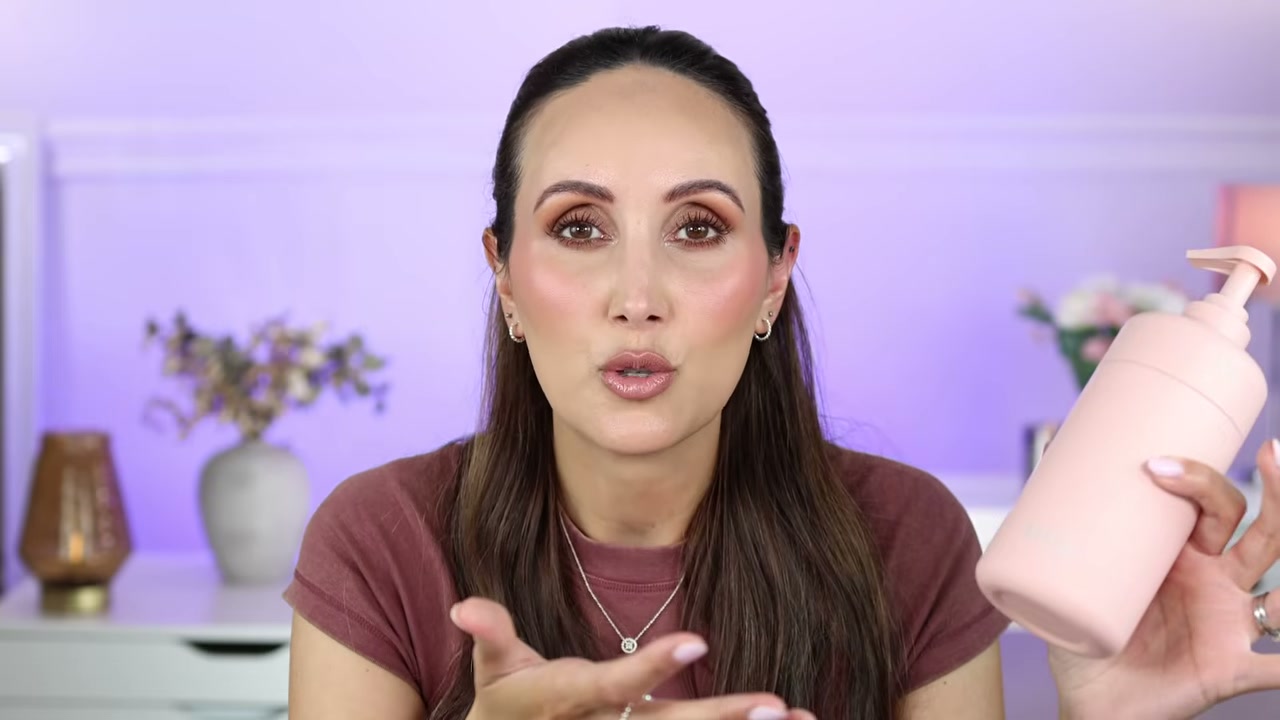 @carmelnicolebeauty reviewing WILD Body Wash at 25:48 in a YouTube Shorts video