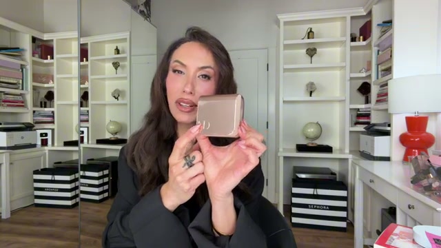 @cherylburke reviewing Natasha Denona High Glam Setting Powder at 07:29 in a YouTube Shorts video