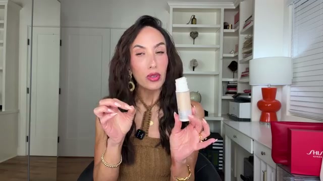 @cherylburke reviewing Natasha Denona I Need a Nude Eyeshadow Palette at 11:18 in a YouTube Shorts video