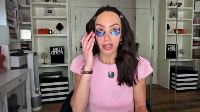 @cherylburke reviewing Summer Fridays Jet Lag Eye Patches at 06:18 in a YouTube Shorts video