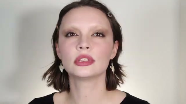 Long-Lasting Dual Coloring Stick Lip Liner