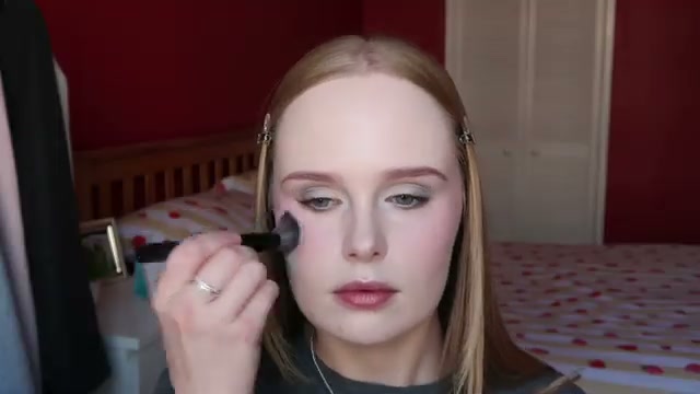 Bright Fix Instant Brightening + Blurring Powder