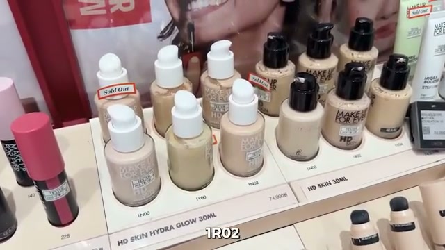 cyounginyou mentioning MAKE UP FOR EVER HD Skin Hydra Glow Foundation at 13:35 in their YouTube video