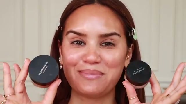 @daceycash reviewing bareMinerals Original Loose Powder Foundation at 04:28 in a YouTube Shorts video