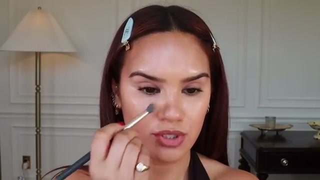 Soft Glam Satin Concealer