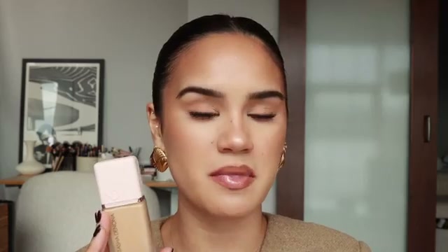 Hy-Glam Foundation Hydrating & Blurring Luminous Longwear Serum Foundation
