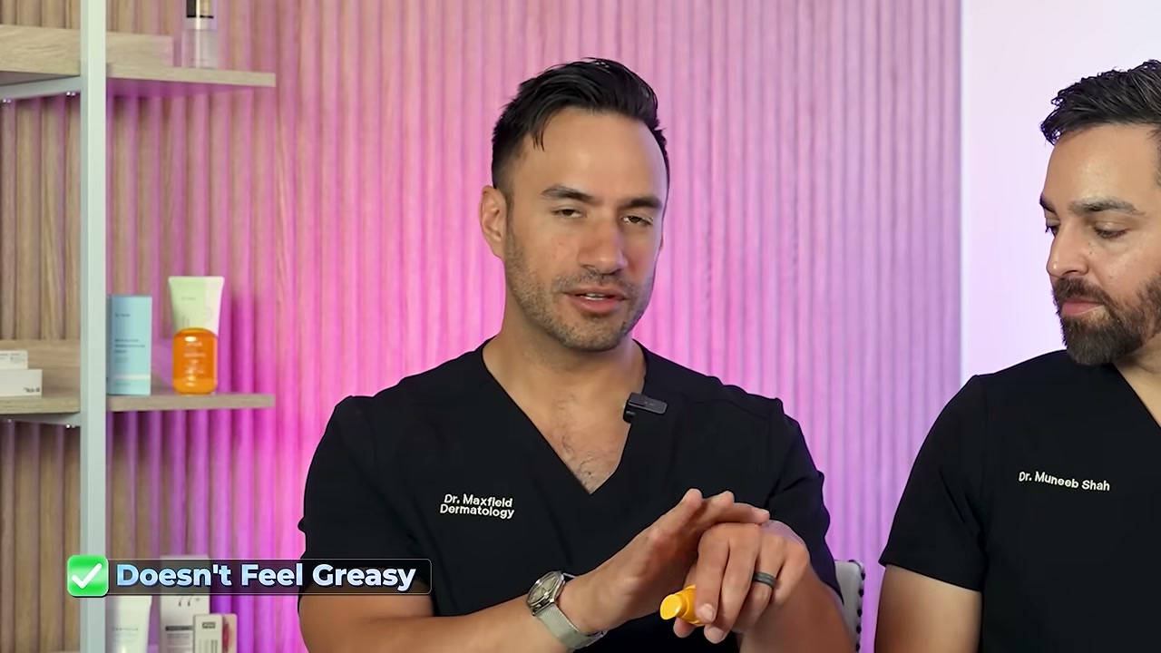 @doctorly reviewing Anua Invisible Matte Finish Sunscreen at 07:22 in a YouTube Shorts video