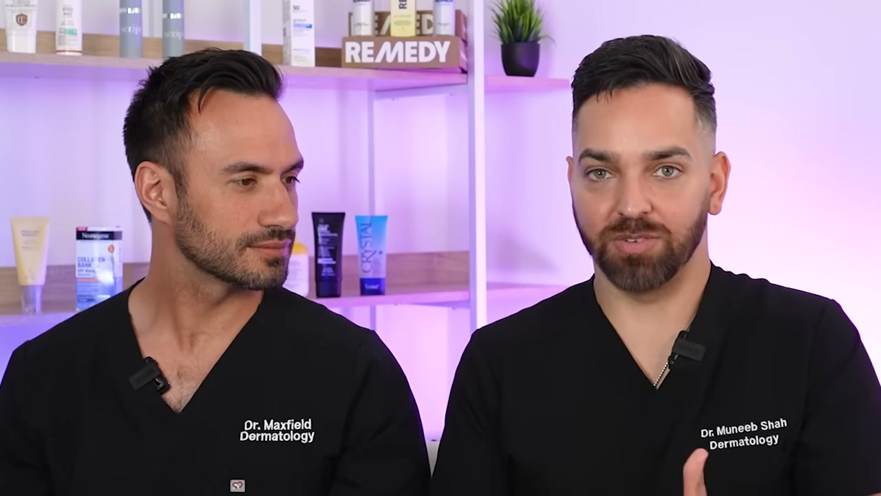 @doctorly reviewing La Roche-Posay Melab3 UV SPF 30 Dark Spot Correcting Sunscreen at 06:28 in a YouTube Shorts video