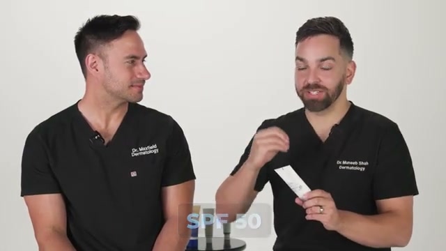 doctorly mentioning SKIN1004 Madagascar Centella Hyalu Cica Water Fit Sun Serum UV SPF50 PA at 01:00 in their YouTube video