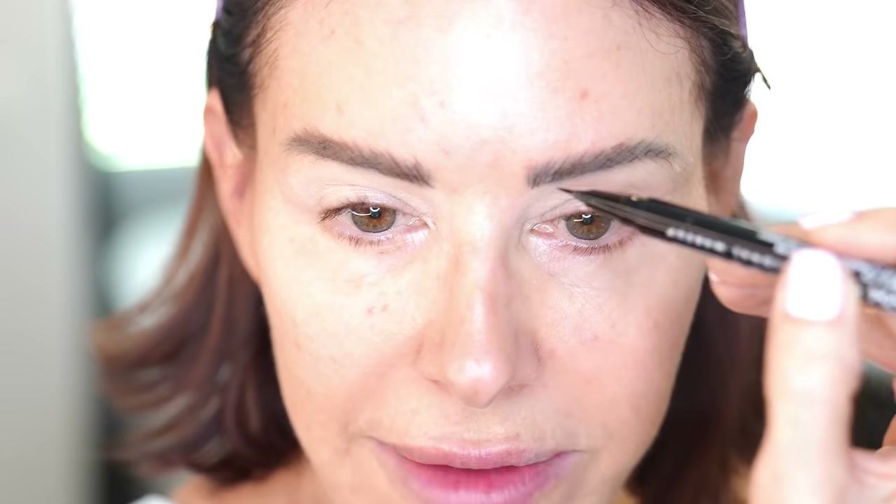 Lift & Snatch! Brow Tint Pen