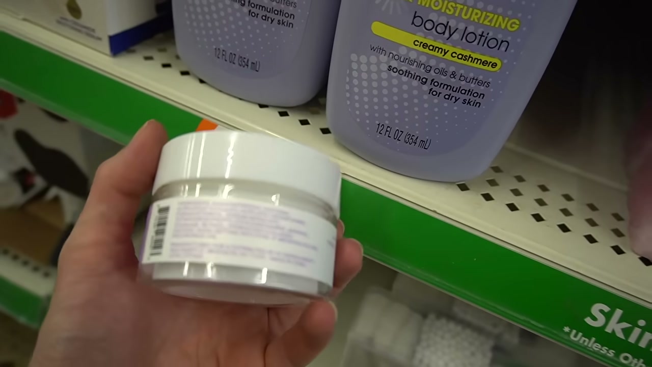 @drdrayzday reviewing Skinimalism Cooling Overnight Renewal Cream at 09:52 in a YouTube Shorts video