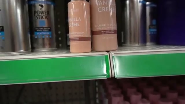 @drdrayzday reviewing Spathecary Post Shave Serum at 04:20 in a YouTube Shorts video