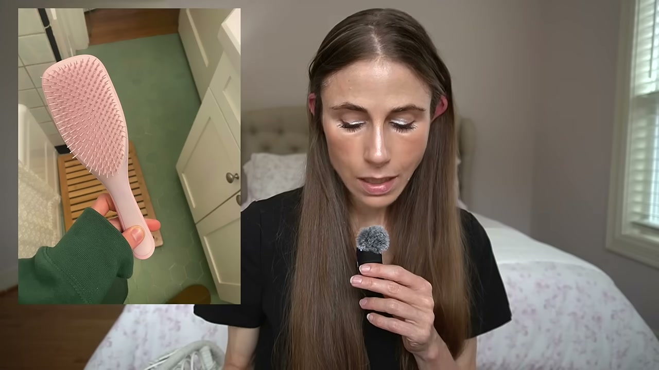 @drdrayzday reviewing Tangle Teezer Extra Gentle Detangler Hair Brush at 07:17 in a YouTube Shorts video