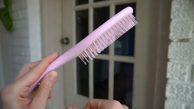 The Ultimate Detangler