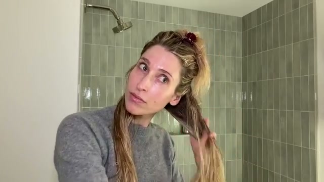 Leave-In Molecular Repair Hair Mask