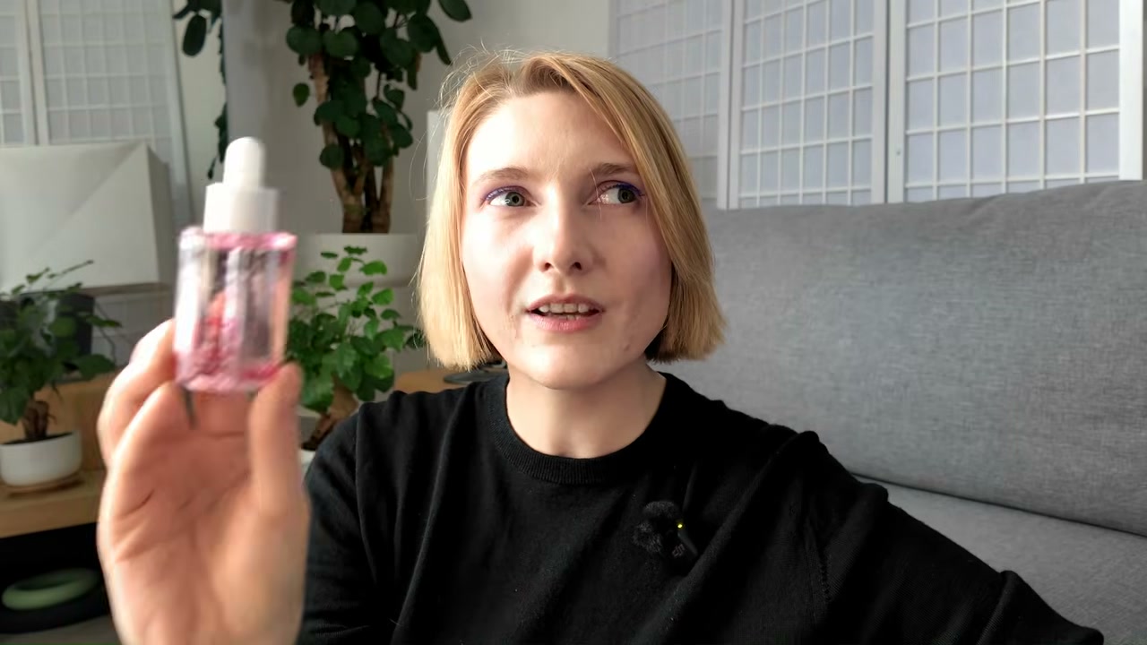 @editbyekat reviewing Rovectin Cica Care Clearing Ampoule at 17:26 in a YouTube Shorts video