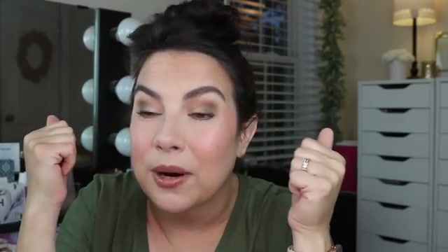 @emilynoel83 reviewing Anastasia Beverly Hills GLIDR Eyeshadow Stick at 18:04 in a YouTube Shorts video