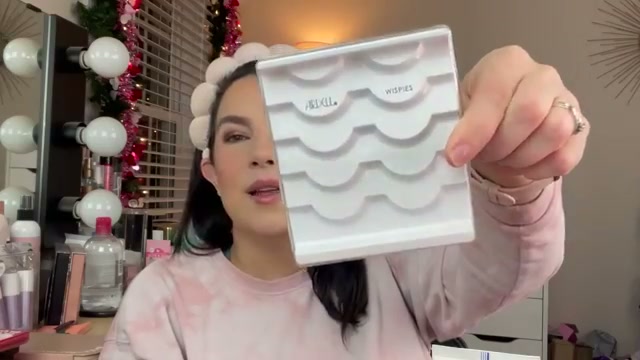 @emilynoel83 reviewing Ardell Wispies Multipack at 06:36 in a YouTube Shorts video