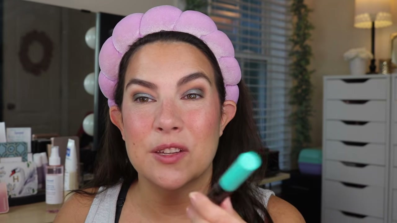 @emilynoel83 reviewing e.l.f. Cosmetics Lash Xtndr Mascara at 11:49 in a YouTube Shorts video