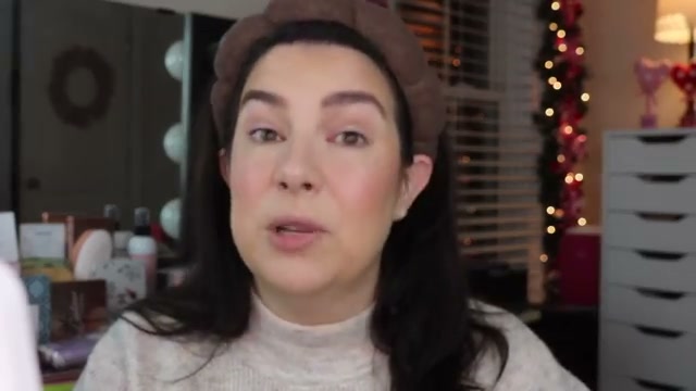 @emilynoel83 reviewing L.A. Colors Eyeshadow Quad at 13:44 in a YouTube Shorts video