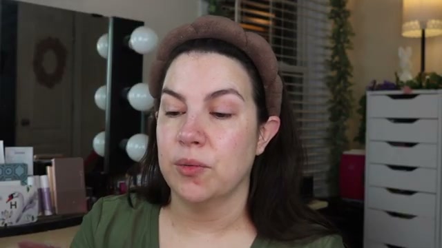 emilynoel83 mentioning L'Oréal Lumi Le Glow Tint at 02:35 in their YouTube video