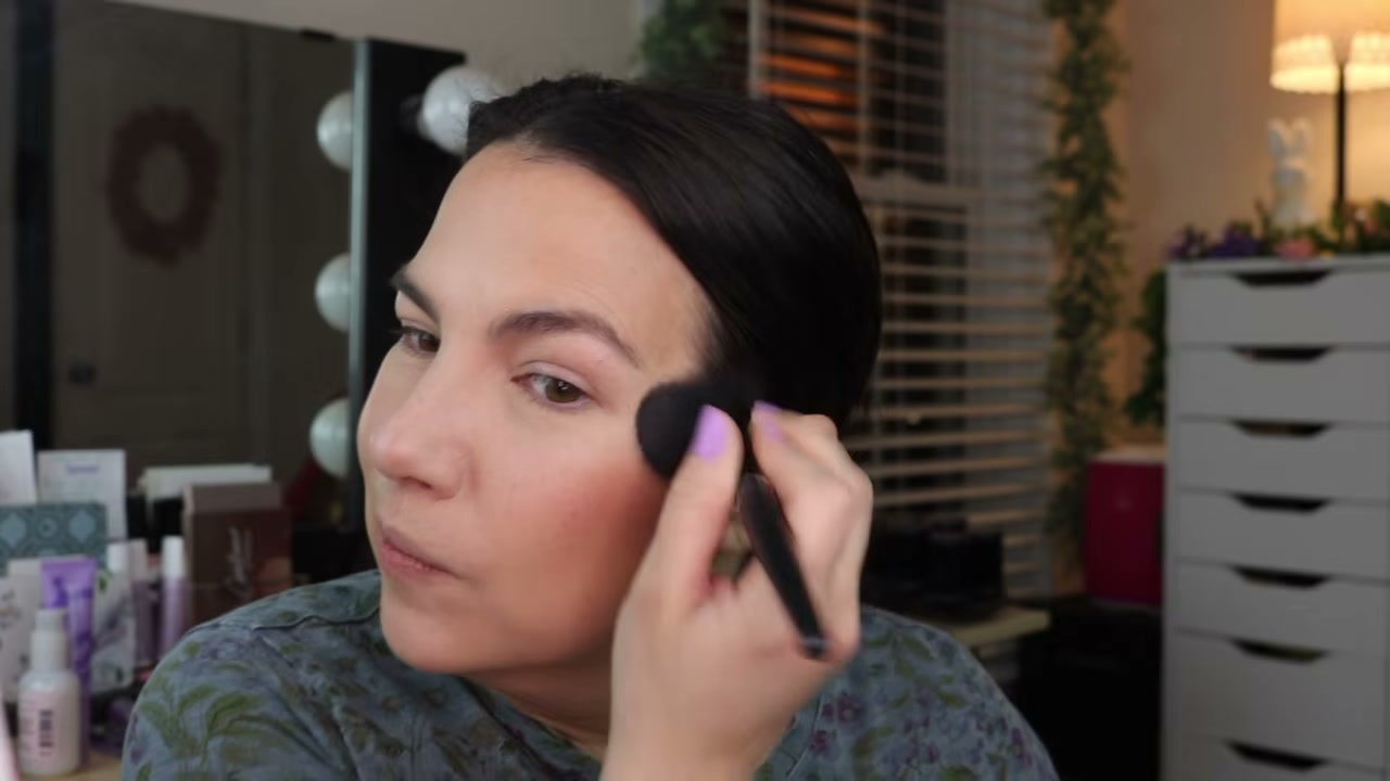 @emilynoel83 reviewing MAC Cosmetics Blush at 11:27 in a YouTube Shorts video