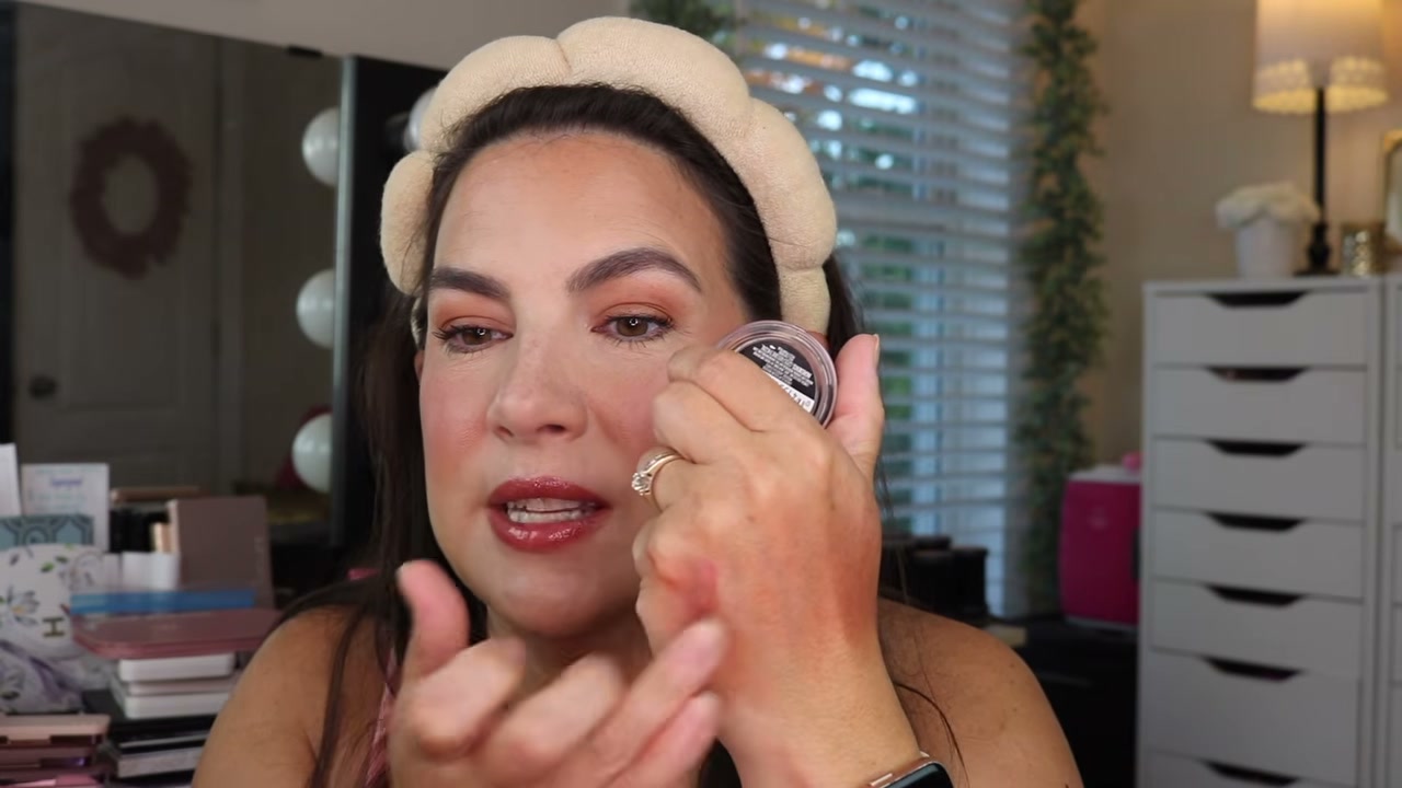 @emilynoel83 reviewing Maybelline Cloudtopia Lip & Cheek at 06:26 in a YouTube Shorts video