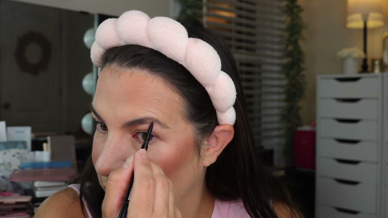@emilynoel83 reviewing Morphe Micro Brow Pencil at 10:46 in a YouTube Shorts video