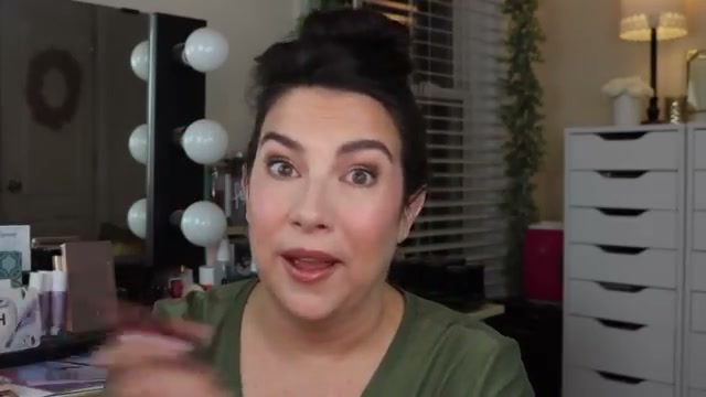 @emilynoel83 reviewing Physicians Formula Butter Glow Bronzing Serum at 11:05 in a YouTube Shorts video